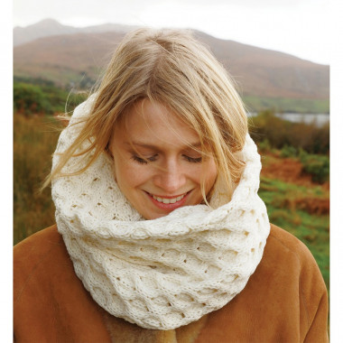 Snood tricoté ecru femme