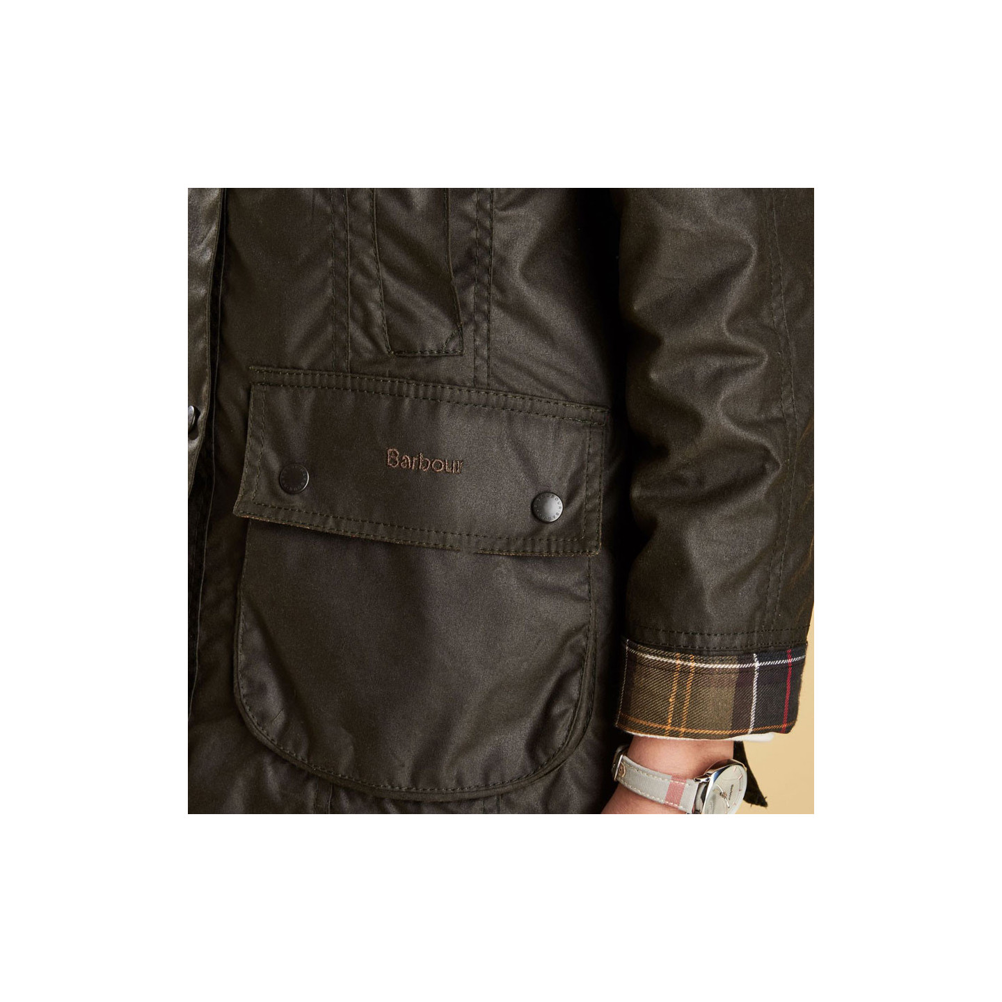 Barbour Clasic Beadnell Olive Jacket