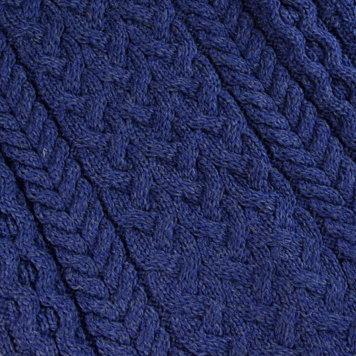 Pull Col V Bleu Aran Woollen Mills