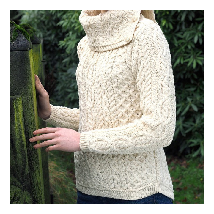 Pull Torsadé Ecru Inis Crafts
