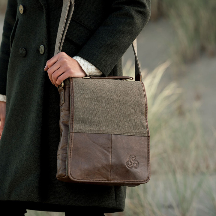 Aran Woolen Mills Large Canvas And Leather Bag