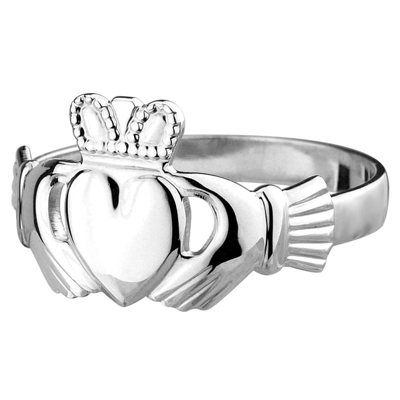 Mens diamond on sale claddagh ring