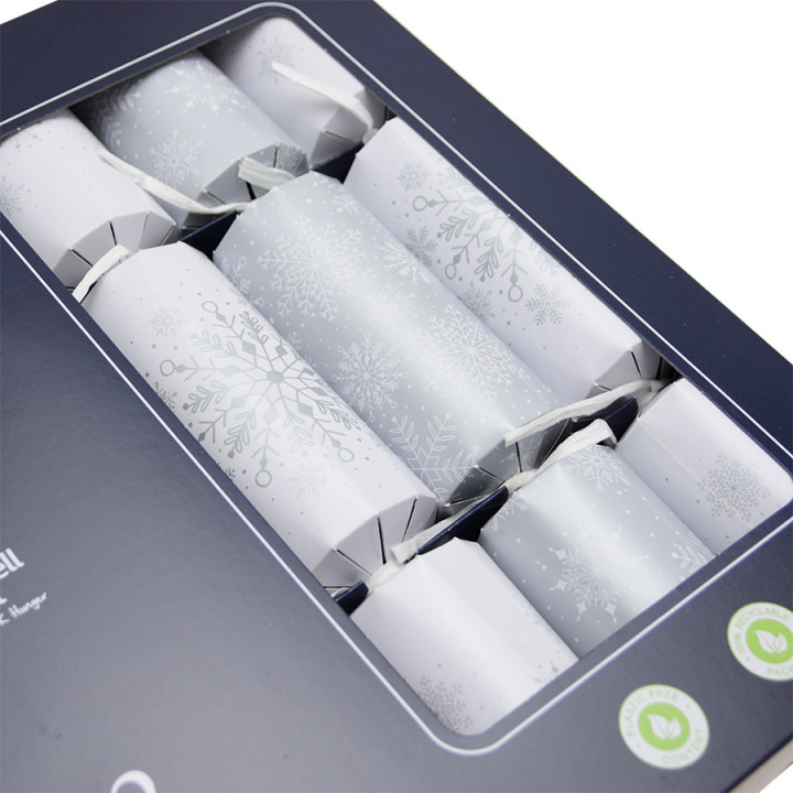 Party Crackers Family Silver and White x12 Tom Smith