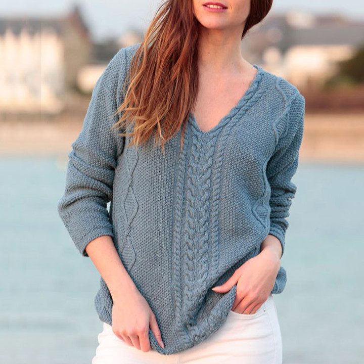Pull Col V Torsades Bleu Coton Recyclé Out of Ireland