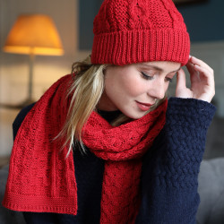 Inis Crafts Red Honeycomb Beanie