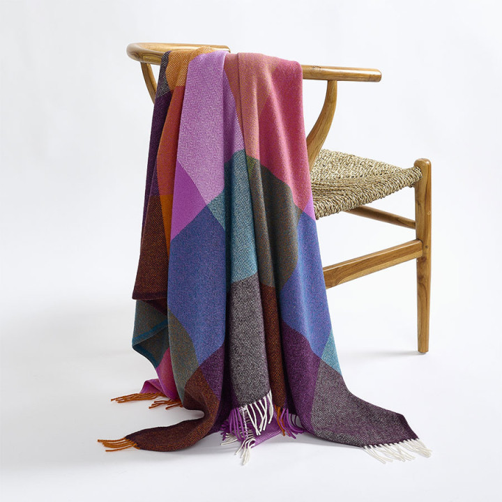 Avoca Large Model Lambswool Throw