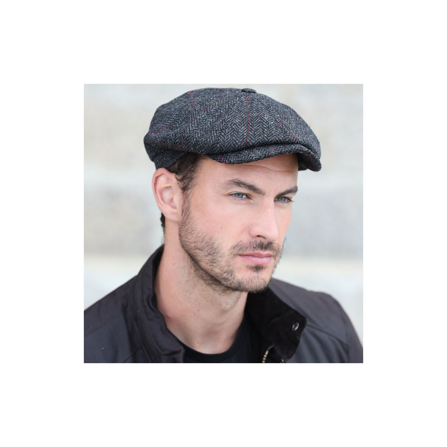 Mucros Weavers 8 Panels Grey ad Red Irish Cap