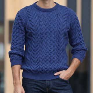 Pull Col Rond Bleu Aran Woollen Mills