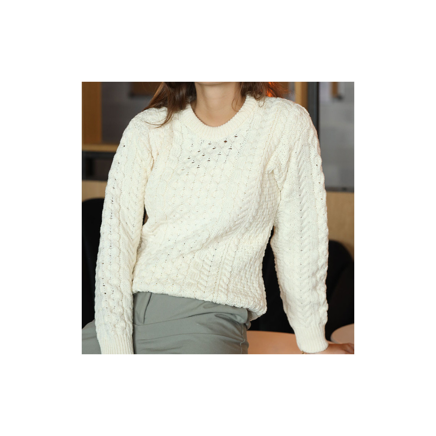 Aran Woollen Mills Aran Merino Ecru Sweater - Le Comptoir Irlandais