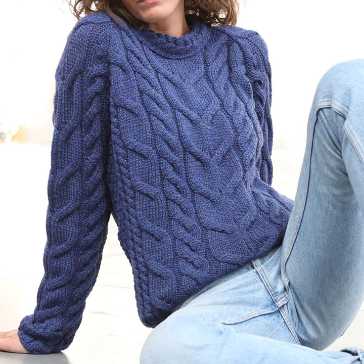 Pull Supersoft Col Rond Torsadé Bleu Nuit Aran Woollen Mills