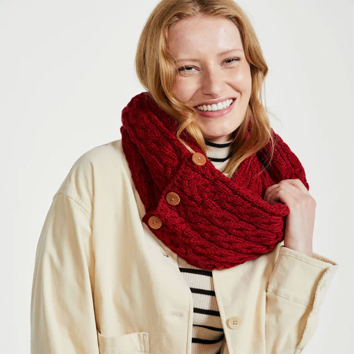 Aran Woollen Mills Red Button Snood