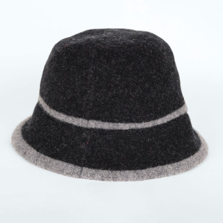 Chapeau cloche noir h23 ooi