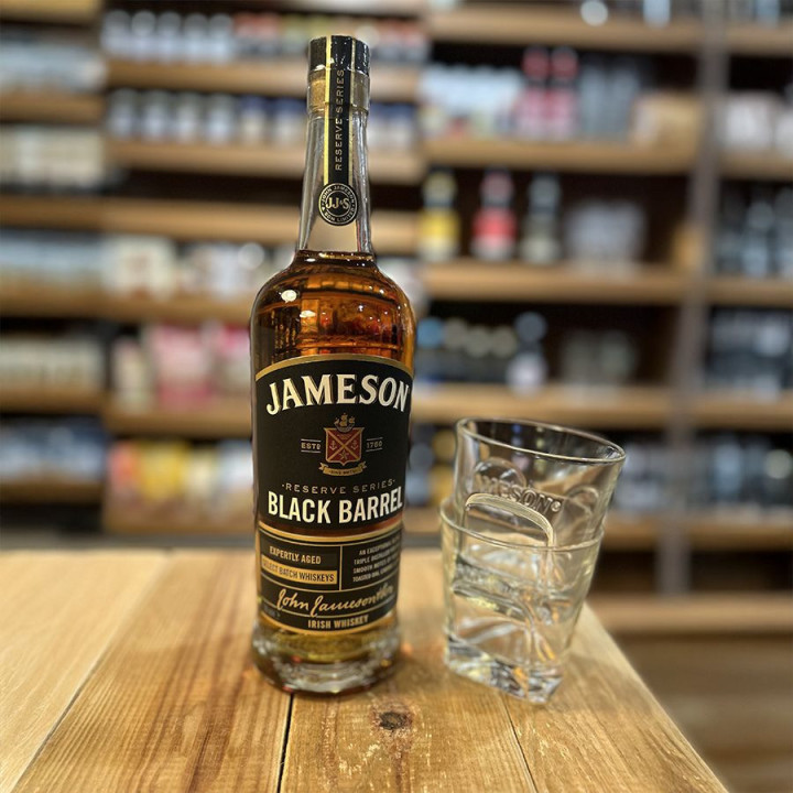 Pack Jameson Black Barrel 70cl 40° + 4 verres