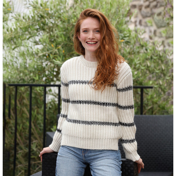 Cardigan Ada Ecru And Black Out Of Ireland