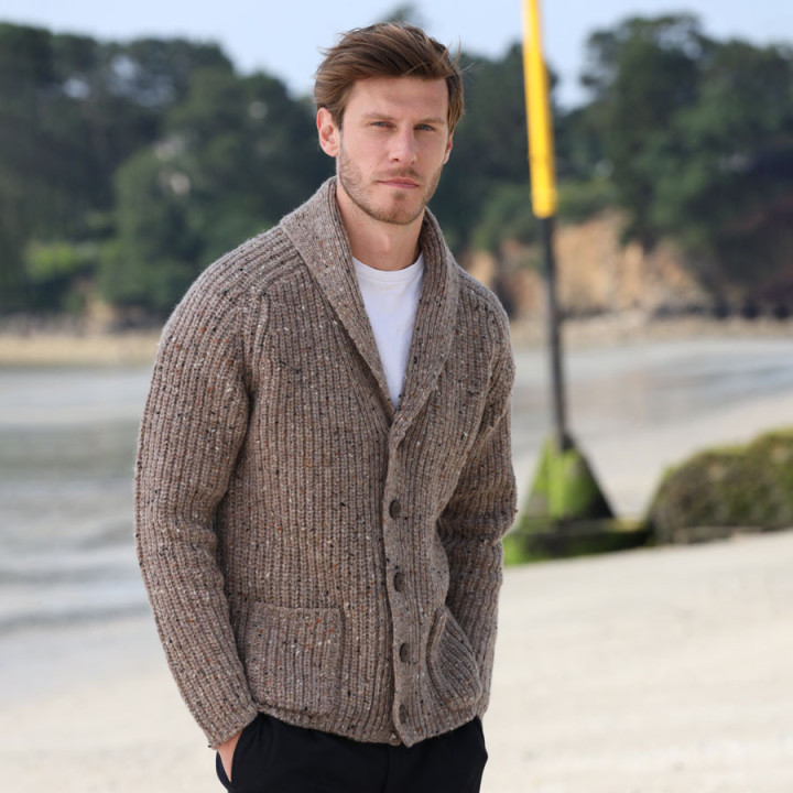 Aran Woollen Mils Cardigan Kells Beige