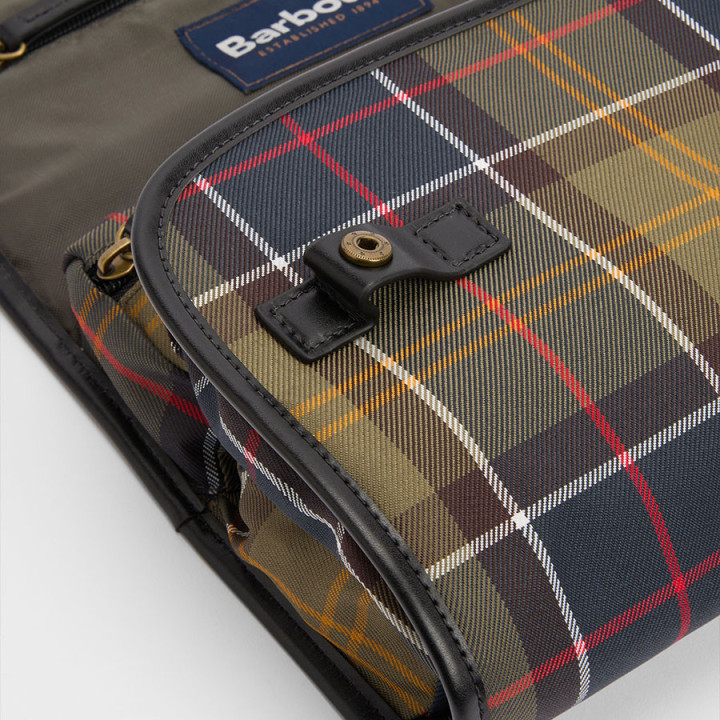 Barbour Hanging Toiletry Bag