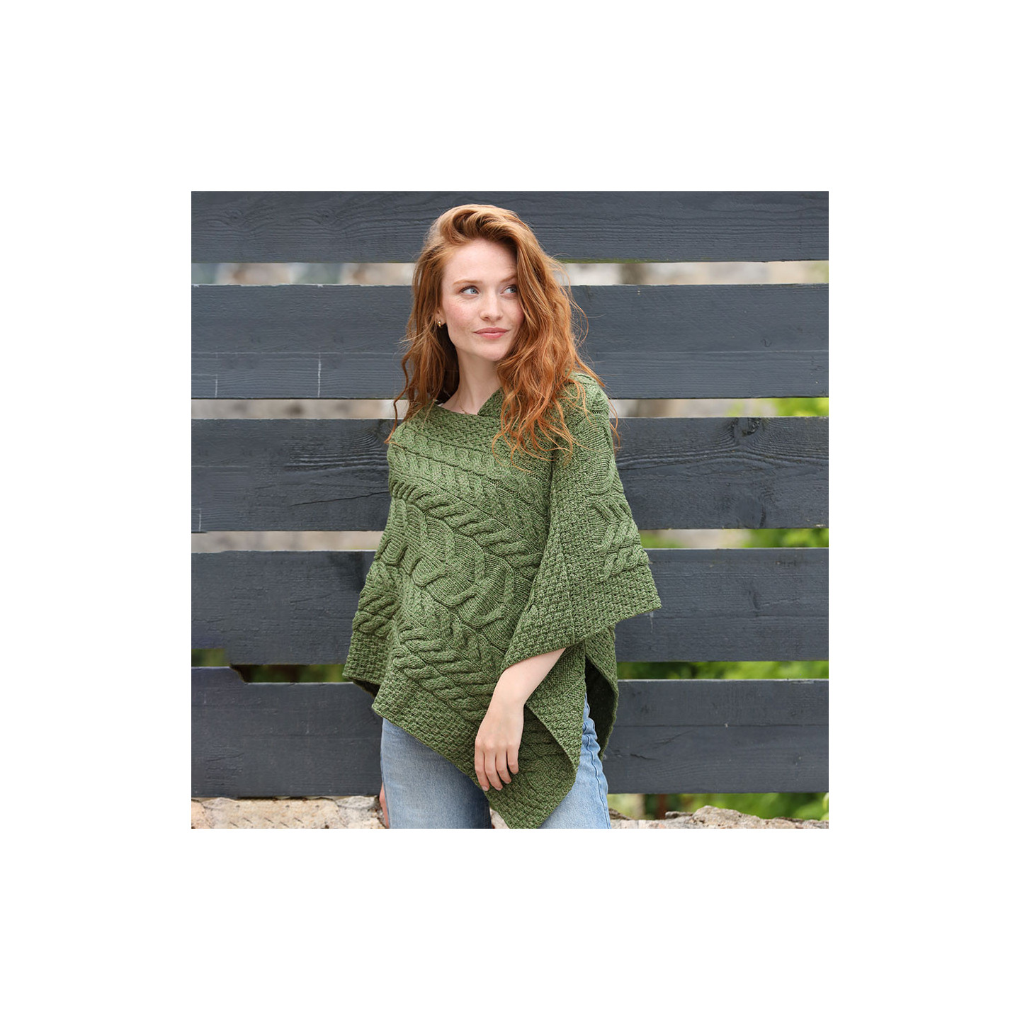 Poncho Femme Laine Hiver • Univers du Poncho