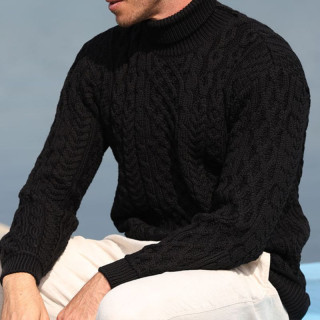 Pull Col Roulé Noir Aran Woolen Mills