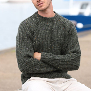 Aran Woollen Mils Green Pullover Trim