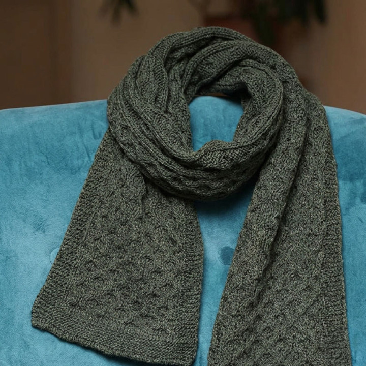 Inis Crafts Honeycomb Green Scarf