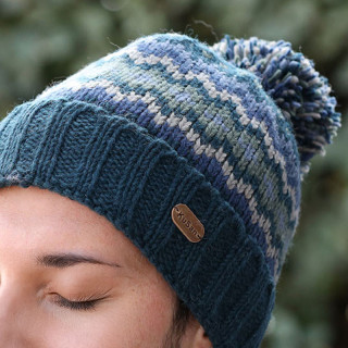 Kusan Jordan Teal Pom-Pom Beanie 