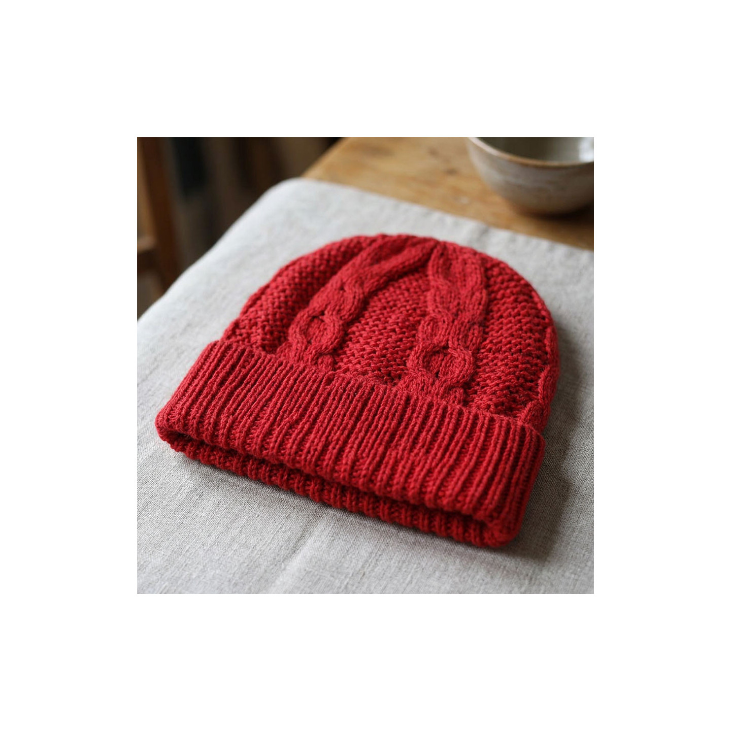 Inis Crafts Red Honeycomb Beanie