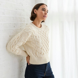 Pull Crop Cable Écru Aran Woollen Mills
