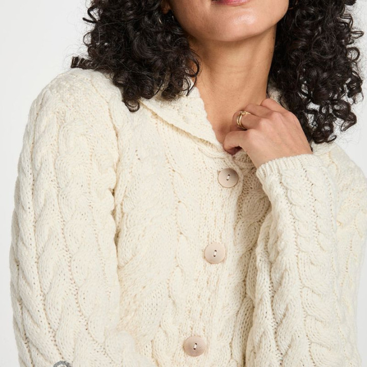 Cardigan Boutonné Cabled Écru Aran Woollen Mills