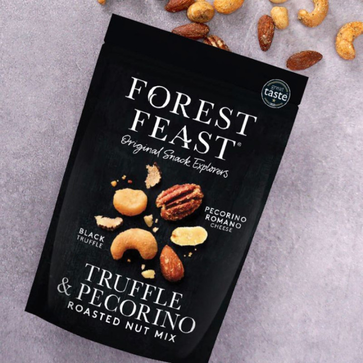 Mélange De Noix Grillées À La Truffe Et Au Pecorino Forest Feast