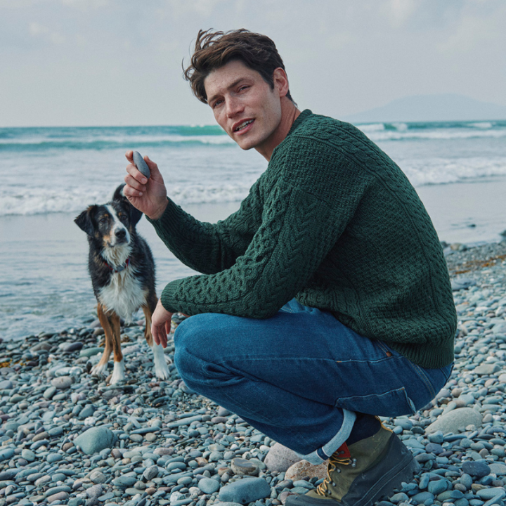 Pull Aran Col Rond Vert Foncé Aran Woollen Mills