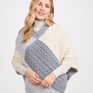 Poncho Supersoft Torsades Patchwork Aran Woollen Mills