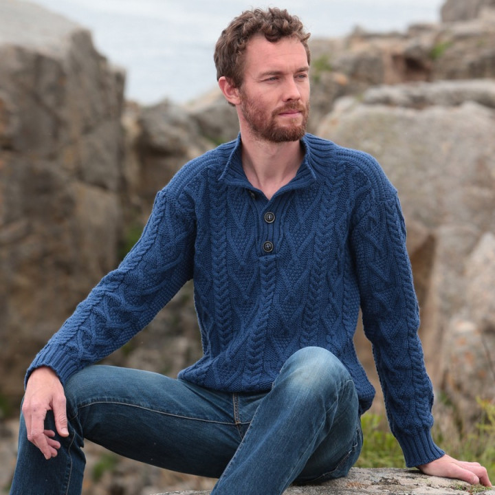 Pull Col Montant Bleu Inis Crafts