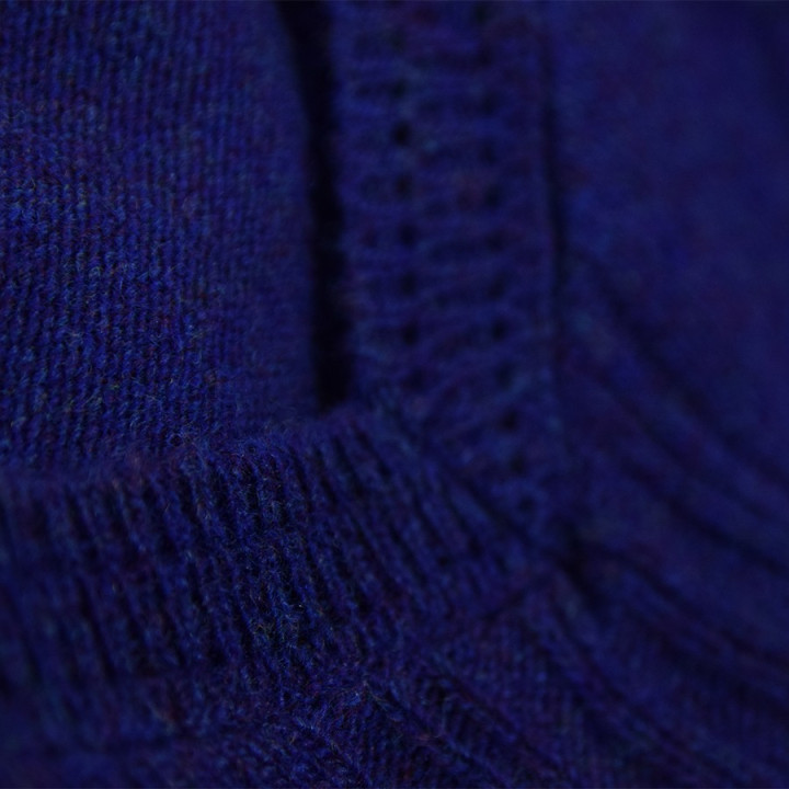Pull Col V Maille Fine Bleu Best Yarn