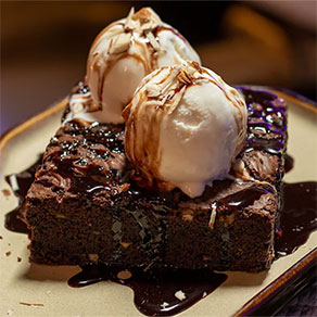 Honey and chocolate brownie