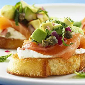 Salmon bruschettas