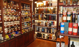 Rayon whisky et épicerie