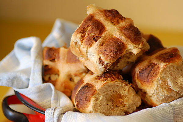 hot cross bun