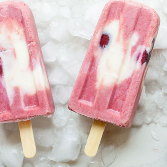 Strawberry Frozen Cheesecake