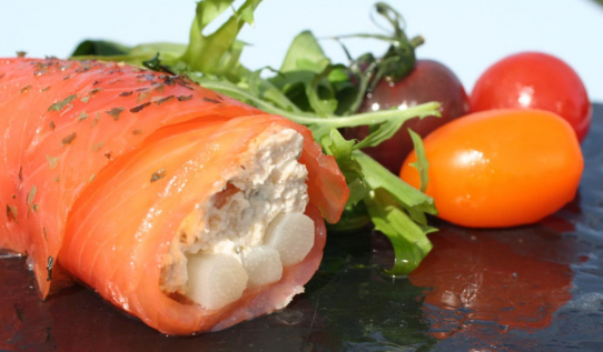 Summer bush of white asparagus and Smoked salmon