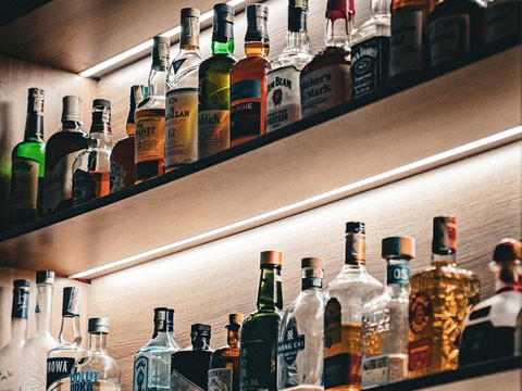 Comment commencer son propre bar à la maison ?