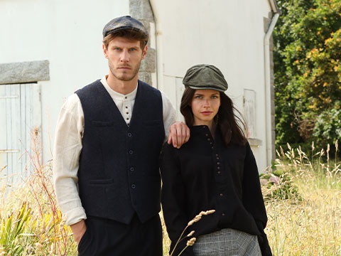 Quand l’élégance rebelle devient intemporelle.